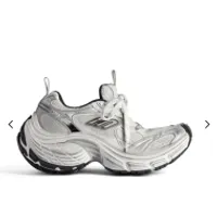 발렌시아가 10XL 프리오더