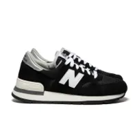 컨셉트 (Concepts) 뉴발란스 M990BK1