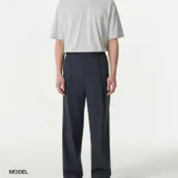 무신사 스탠다드 쿨탠다드 원 턱 와이드 밴딩 슬랙스